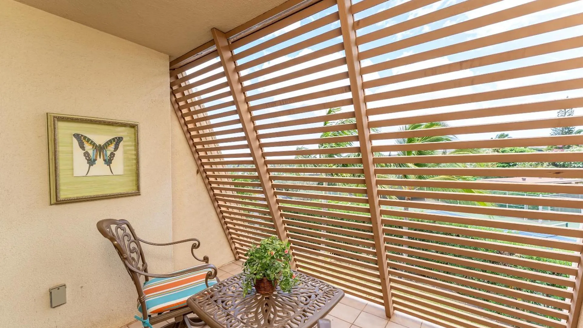 New Luxury, Family 2-2, Walk To Beach, Ocean View Lsv12 Wailea  USA